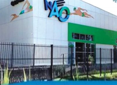 Tareas complementarias y fachada en la Piscina Olímpica Parque Domingo